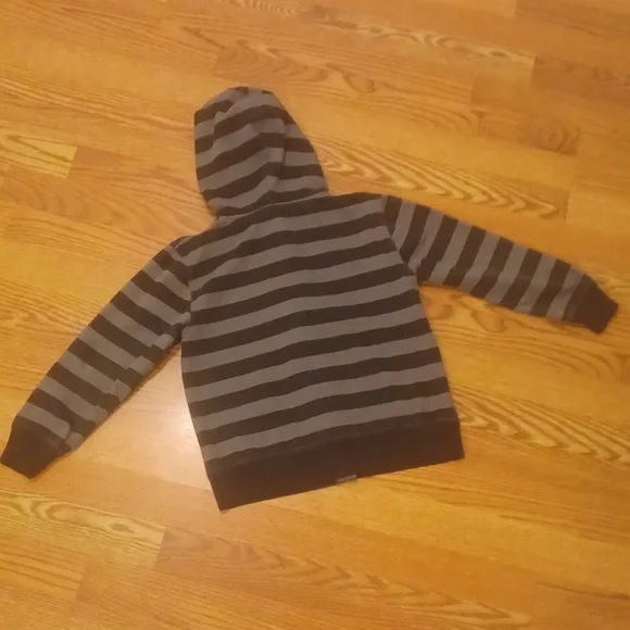 Scarce 2.1 Hoodie Size Large (7) - Picture 6 of 7